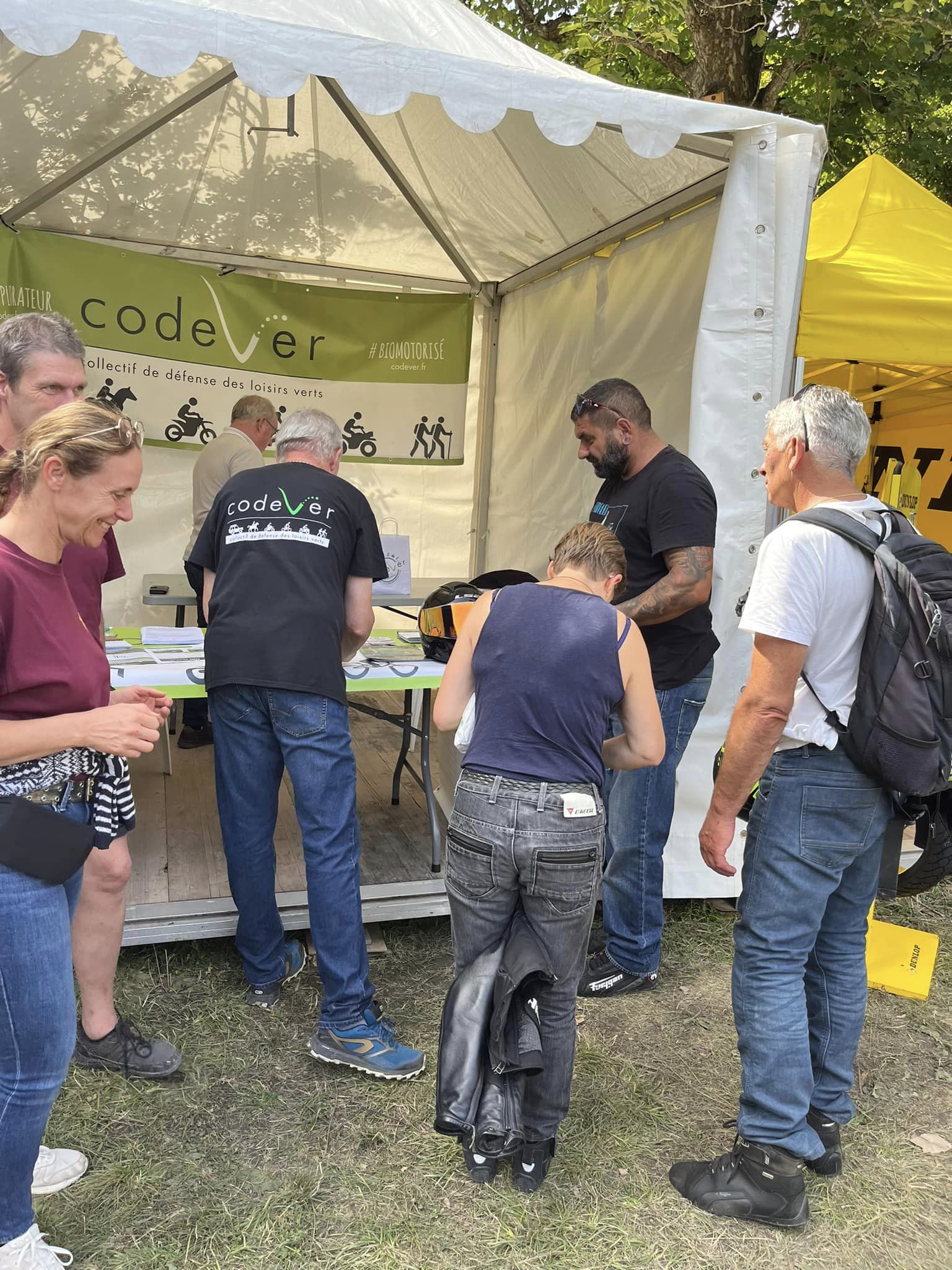 stand codever barcelonnette alpes aventurs moto festival 2024